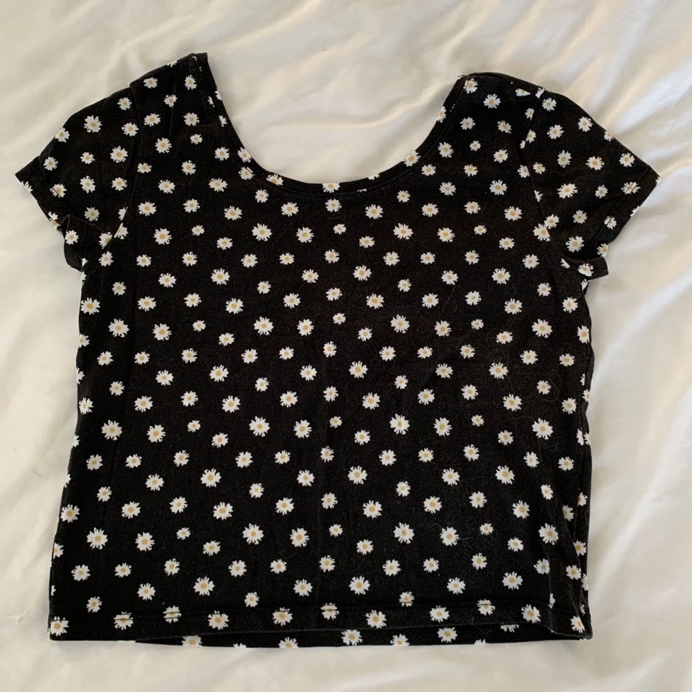 Black Daisy Crop Top